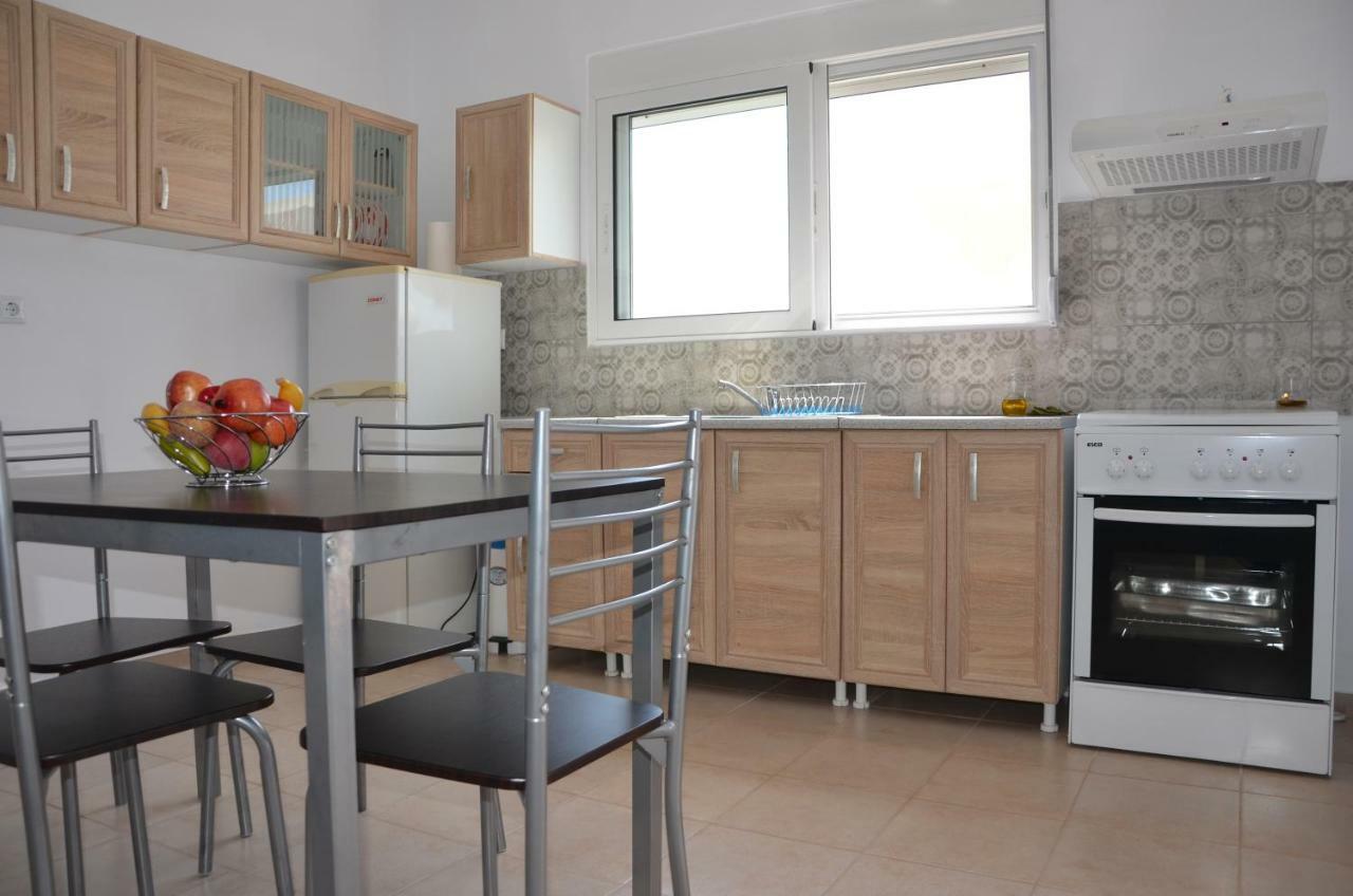 Helona Houses Kamária Екстериор снимка